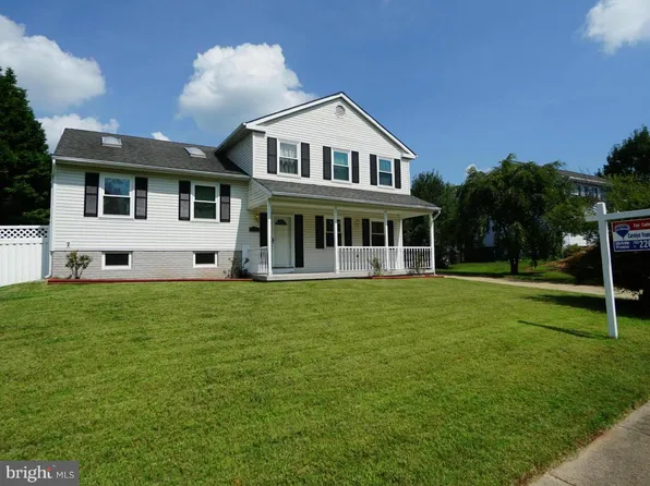 8487 Kirby St, Manassas, VA 20110