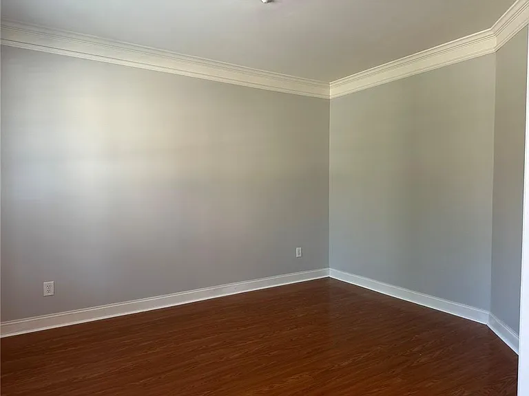 669 Maple Grove Way — Photo 11