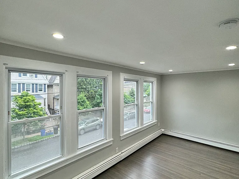184 Forest St #2 — Photo 1