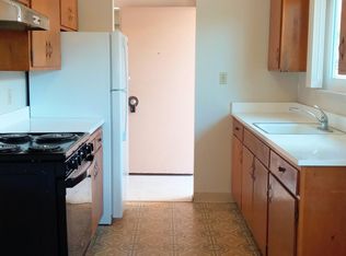 1122 White Dr, Santa Clara, CA 95051
