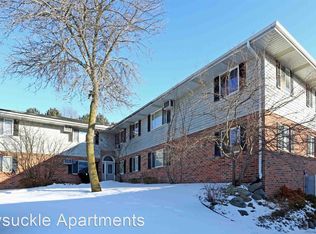 1561 Honeysuckle Rd APT 205, Hartford, WI 53027
