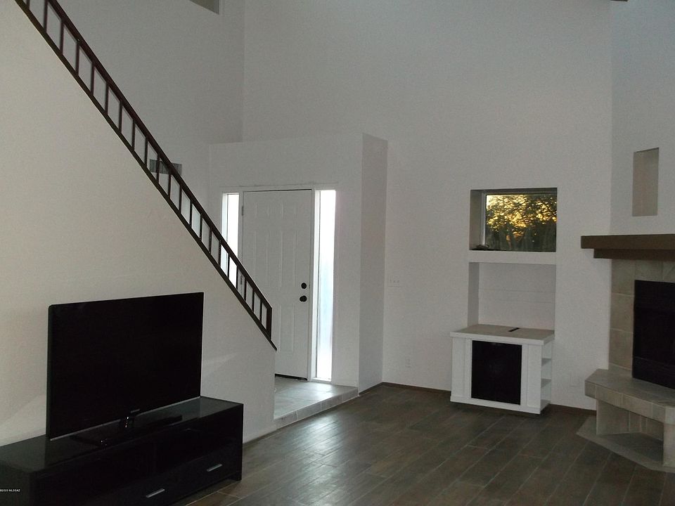 1st image of 4113 N Calle Bartinez