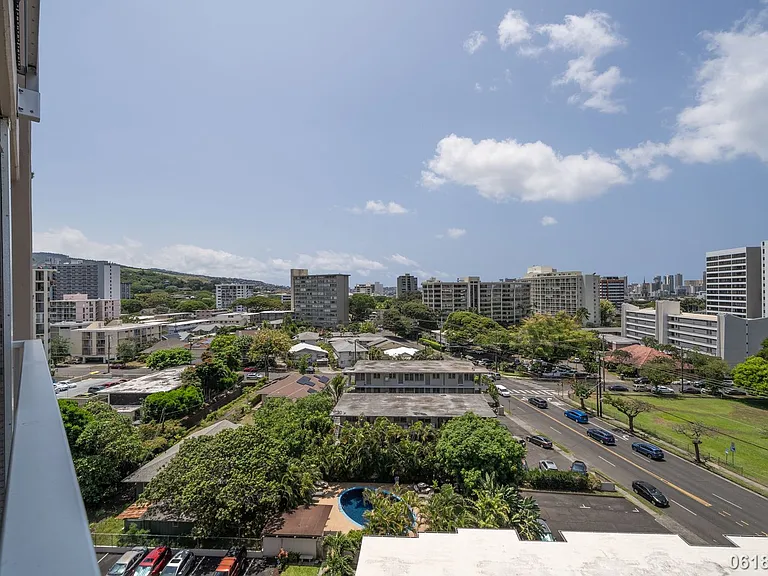 1617 Keeaumoku St #1005 — Photo 14