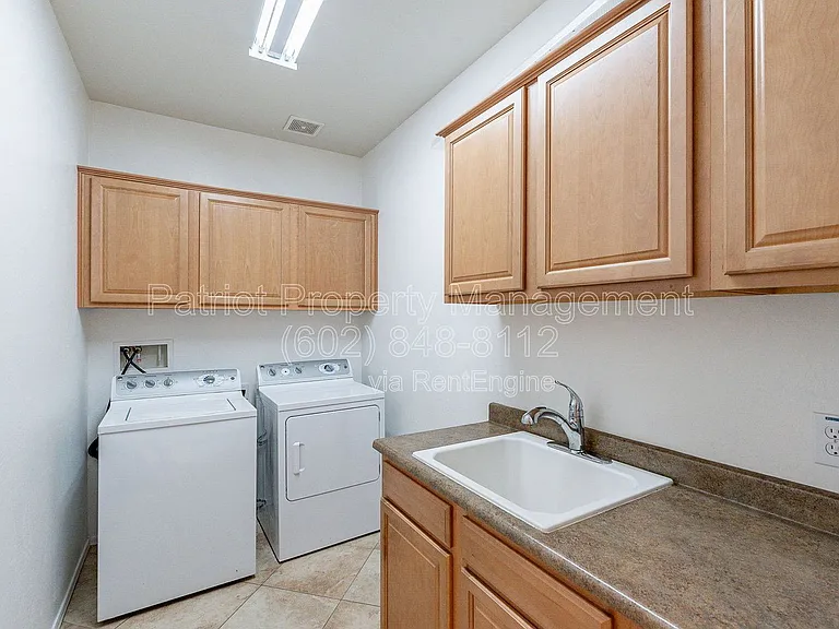 26043 W Potter Dr — Photo 33