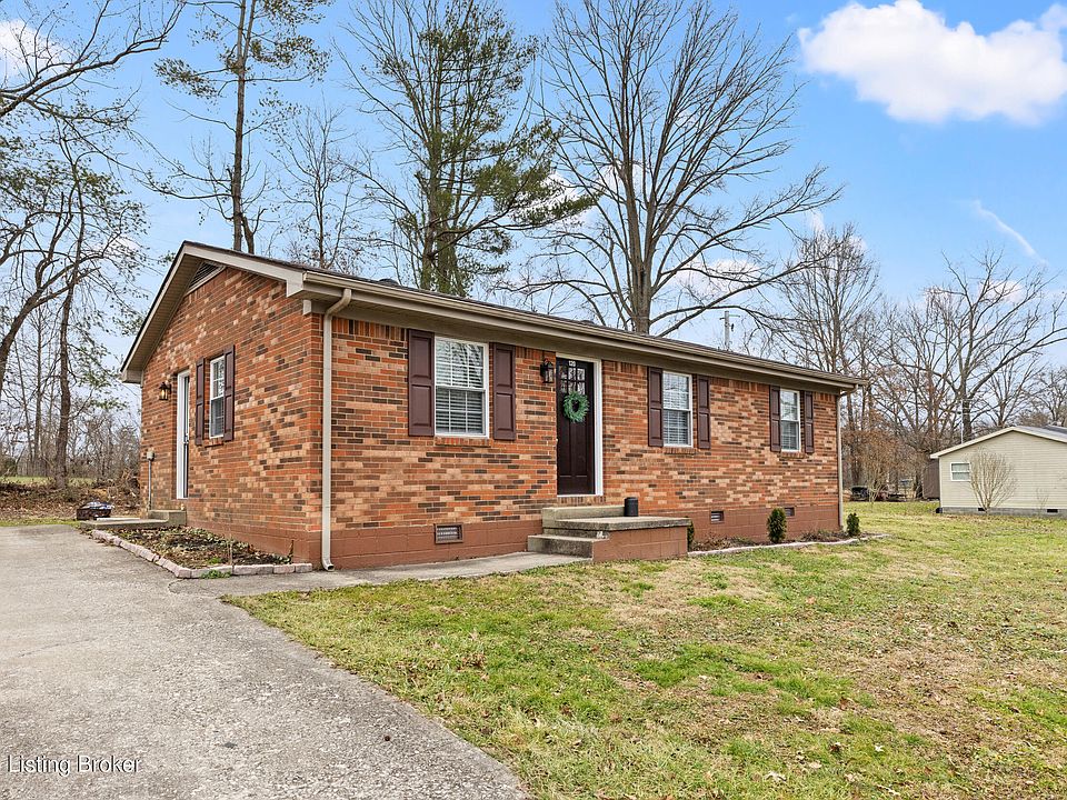 1st image of 120 Oak Dr