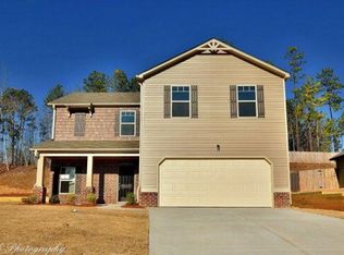 2276 Sawgrass Dr, Hampton, GA 30228