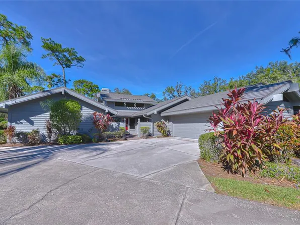 5355 Cobblestone Ct, Zephyrhills, FL 33543