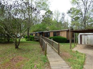 5527 Kilroy Ln, Douglasville, GA 30135