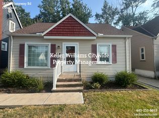 18323 Homeway Rd, Cleveland, OH 44135