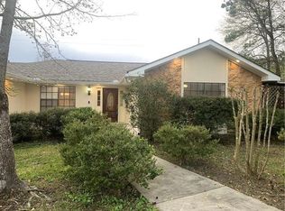 100 Woodridge Blvd, Mandeville, LA 70471