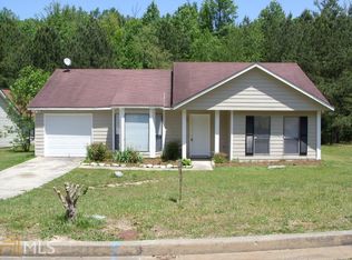 6950 Brown Dr S, Fairburn, GA 30213
