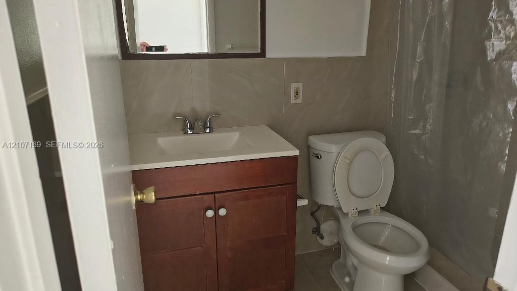 1267 SW 46th Ave APT 2311, photo 2