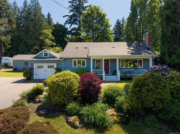 1087 Maple Rd, North Saanich, BC V8L 5P5