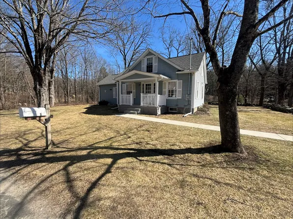 99 Maxwell Rd, Monson, MA 01057