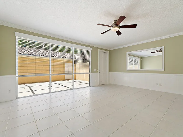 4526 Illicium Dr — Photo 4