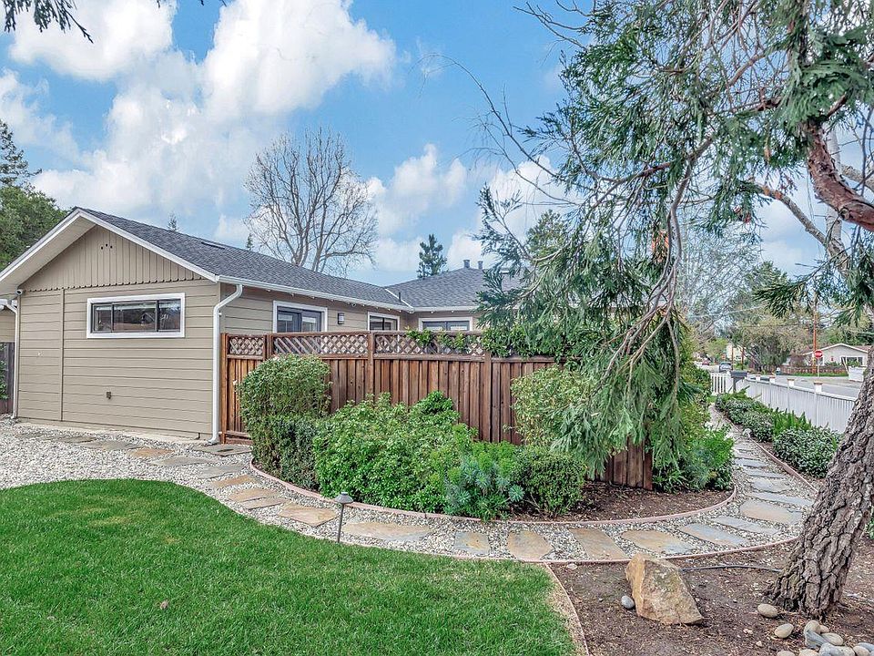 1st image of 1580 Himmel Ave