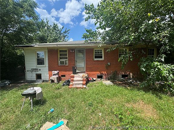 3rd image of 5307 Williamsburgh Dr