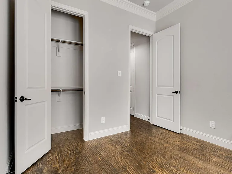 2nd bedroom on the 1st floor