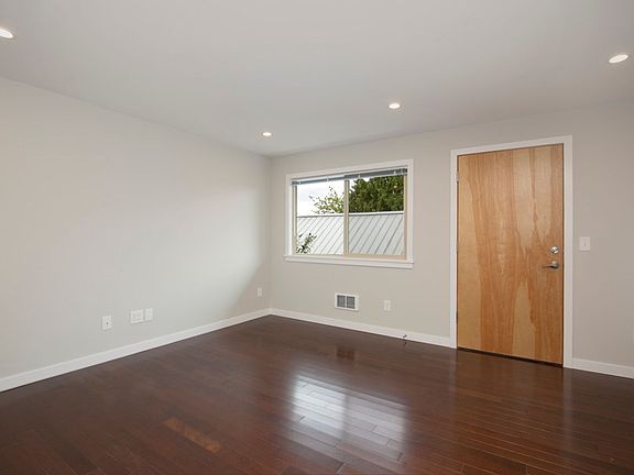 2nd image of 908 N 72nd St APT 6