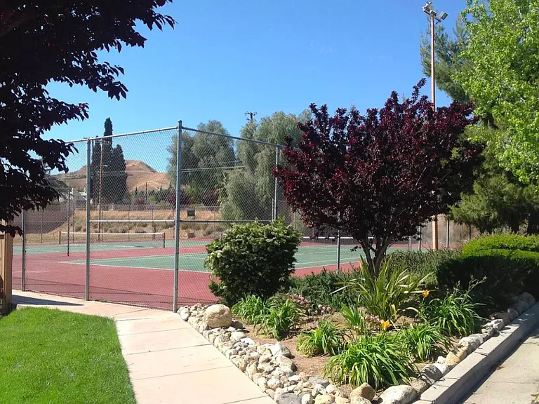 1342 Vista Serena Ave #1 — Photo 14