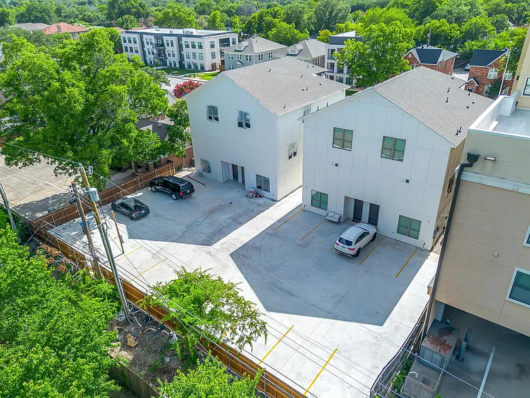 3223 S University Dr — Photo 41