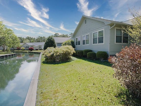 4th image of 9460 Chicory Ln.