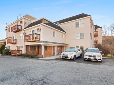 20 Daly St APT 2F, Stamford, CT, 06902