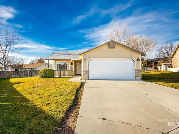 123 Cougar Ct, Nampa, ID 83687