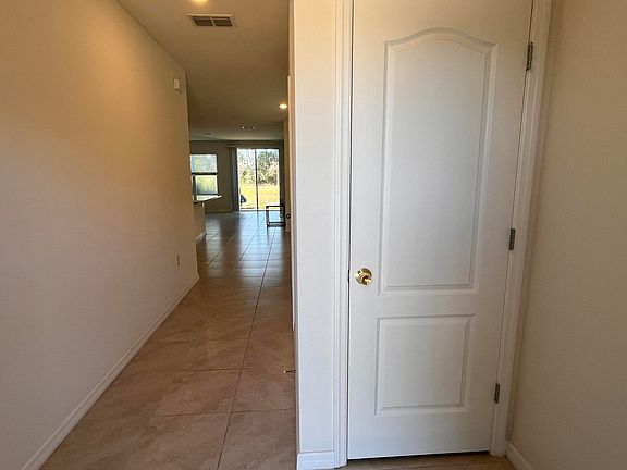 3rd image of 20 Bella Lago Cir