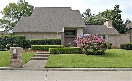 1st image of 1054 Westbury Ln