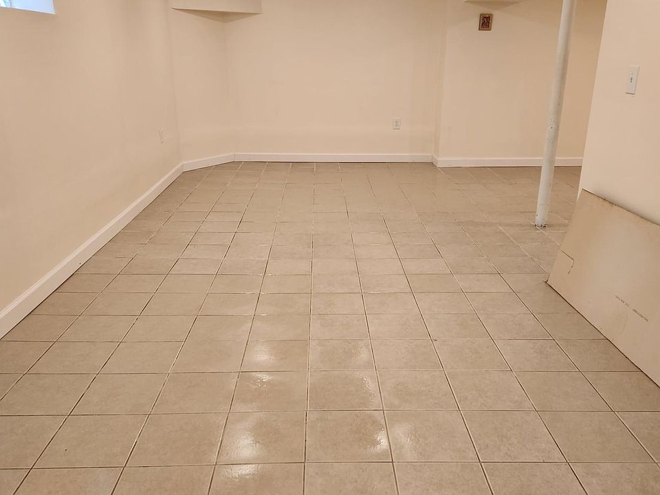 1st image of 3605 N Richmond St