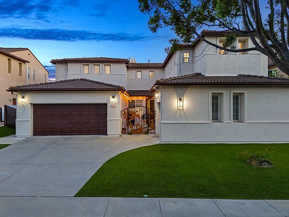 2nd image of 550 Echo Ln