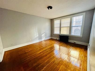 2nd image of 581 Dixwell Ave APT B8