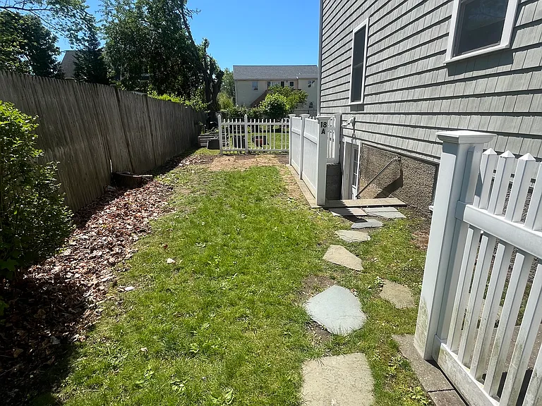 18A Silver Lake Ave #A — Photo 9