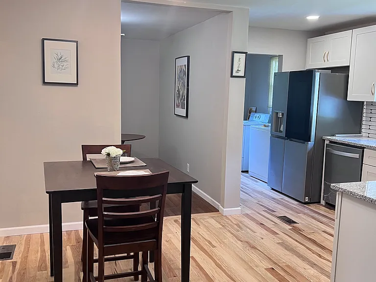 103 Falmouth Dr — Photo 16