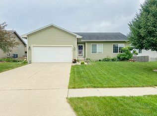 2614 15th St SW, Altoona, IA 50009