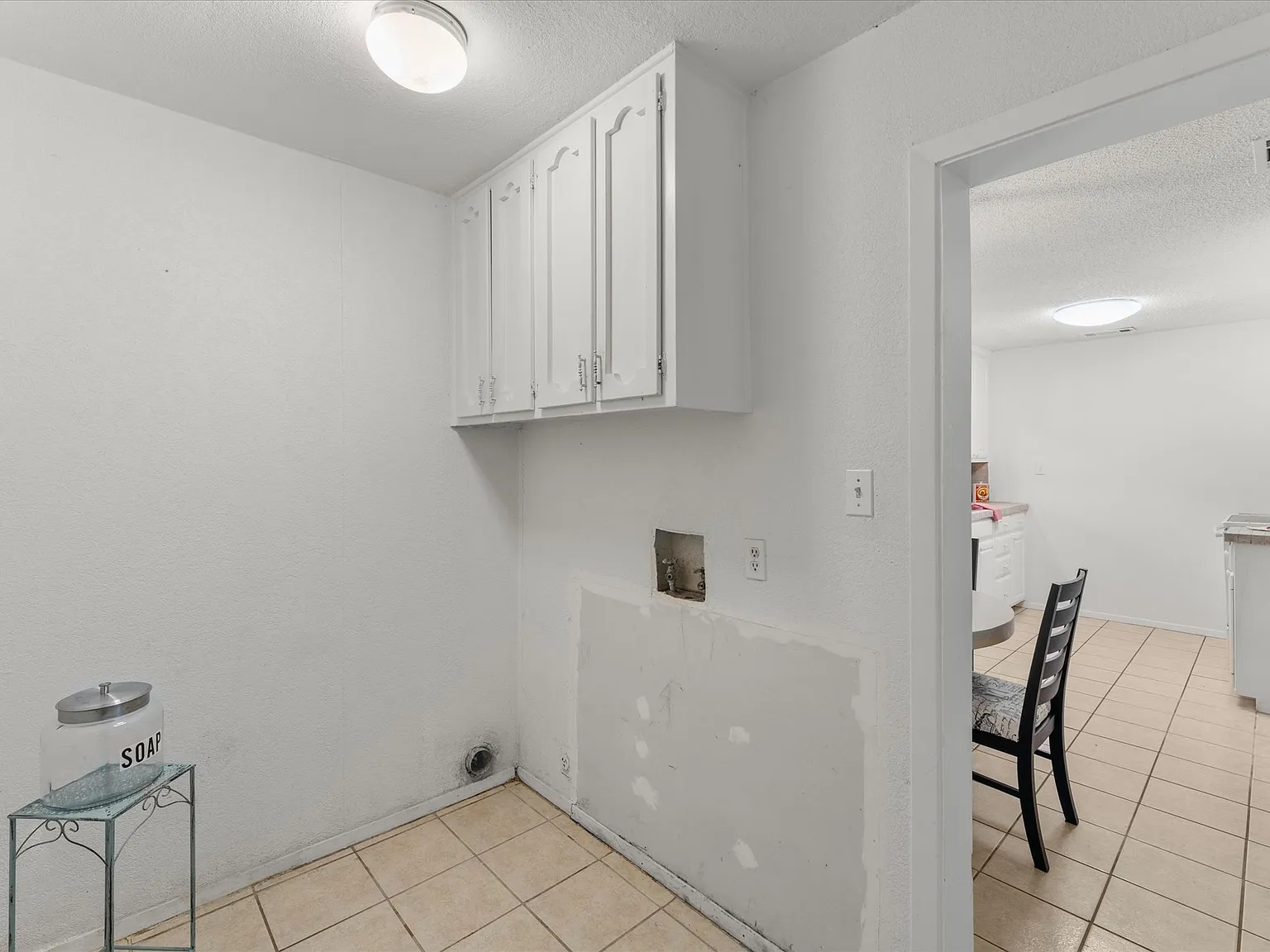 3 bed, 1314 sqft, $1,800 — Photo 3