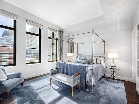 4th image of 143 Reade St #11C
