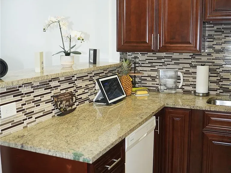 6001 N Falls Circle Dr #203 — Photo 6