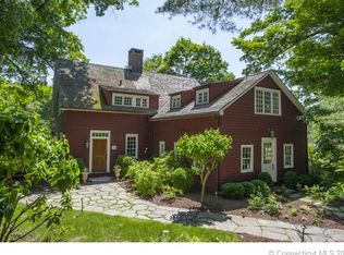 2 Durgy Ln, Sherman, CT 06784