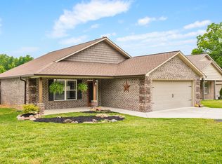 151 Ann Cove Ln, Powell, TN 37849