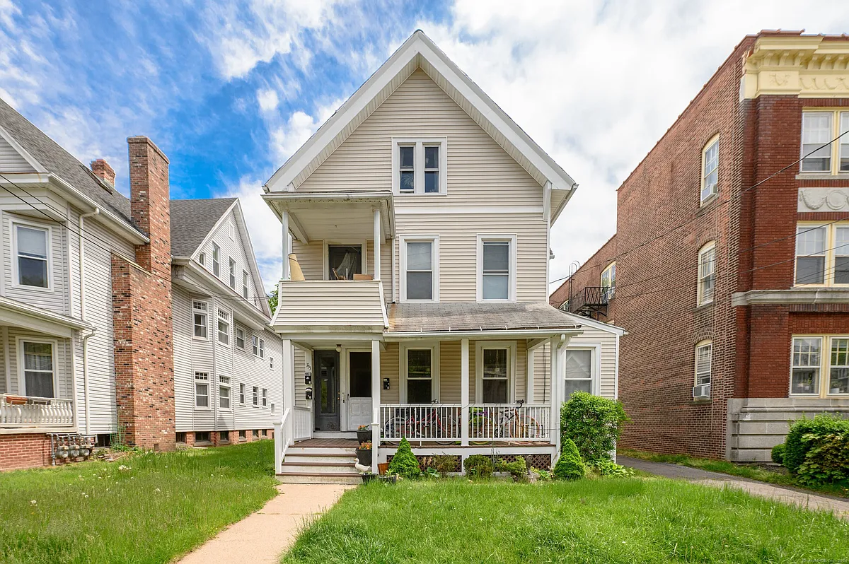 Building Photo - 751 Orange St #2
