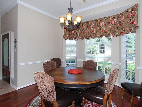 5th image of 3330 Southdown Dr
