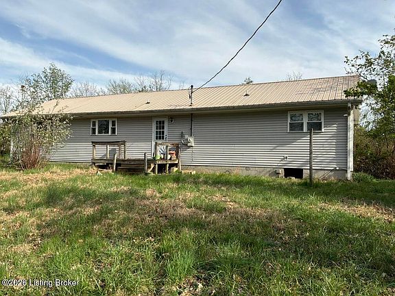 2nd image of 134 Meadowview Dr