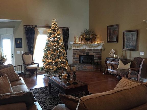 5th image of 2732 Craythorne Dr