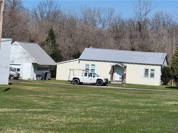 4667 Flats Rd, Groveland, NY 14462