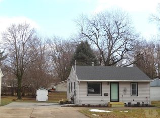 1224 Spencer St, Grinnell, IA 50112