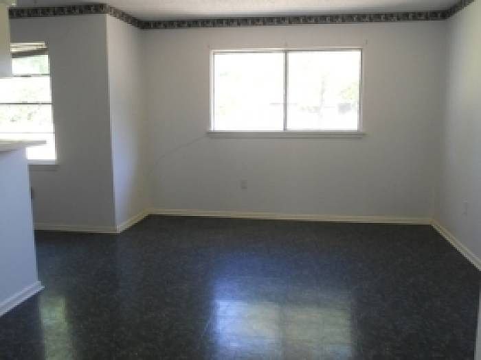 1st image of 2722 Eastbrook Dr