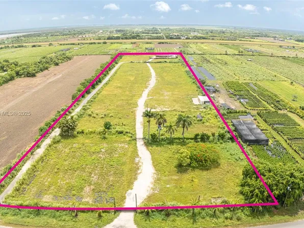 14287 SW 192nd Ave, Miami, FL 33196