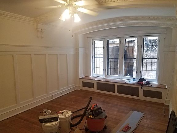 4th image of 5122 S University Ave APT 3
